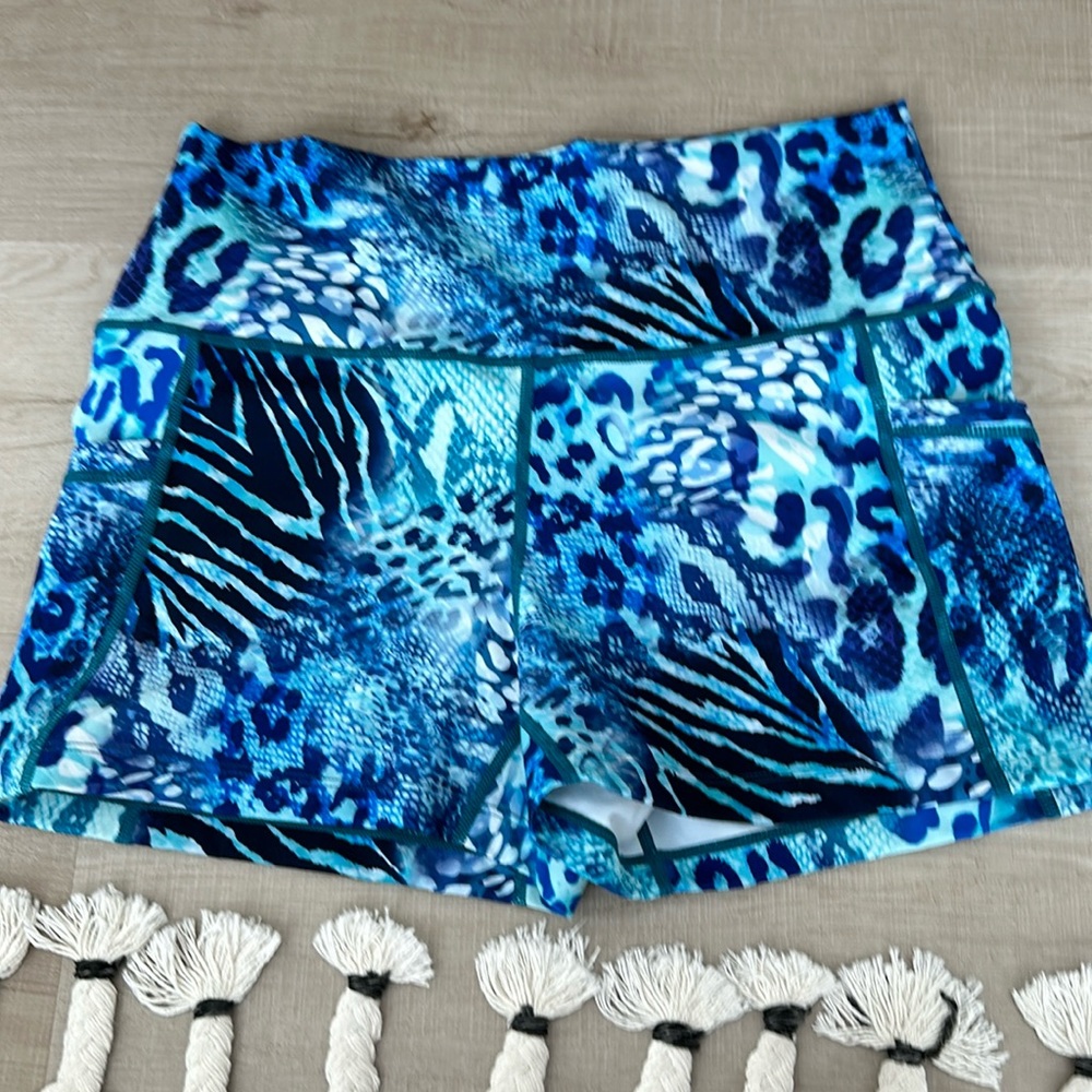 CVG- never worn size medium